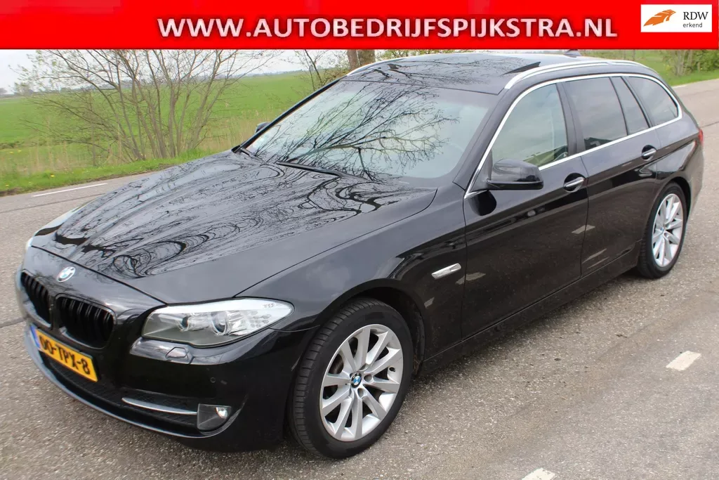 BMW 5-Serie (2011) — foto 1