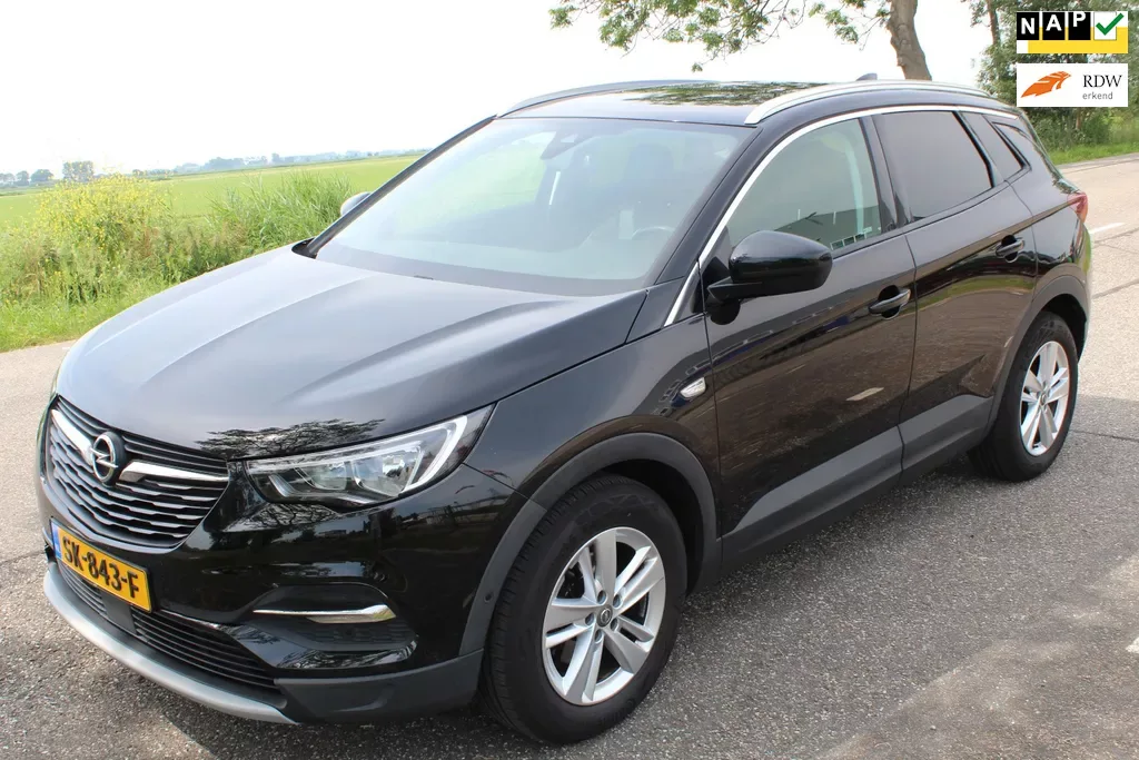 Opel Grandland (2018) — foto 1