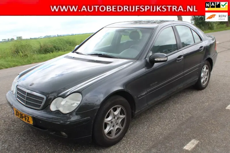 Mercedes-Benz C-Klasse (2002)