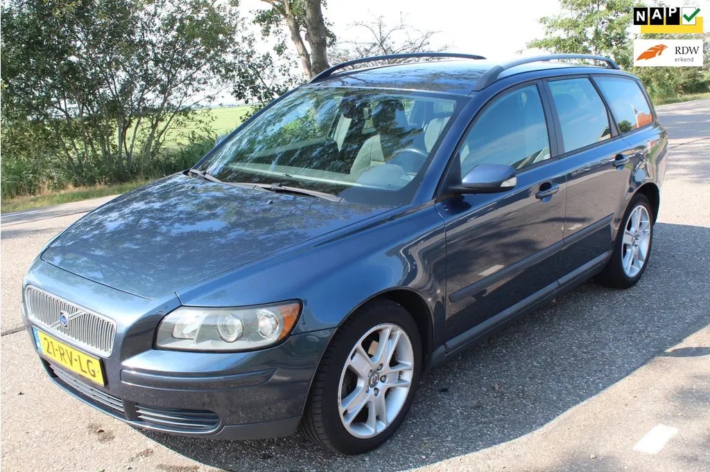 Volvo V50 (2005) — foto 1