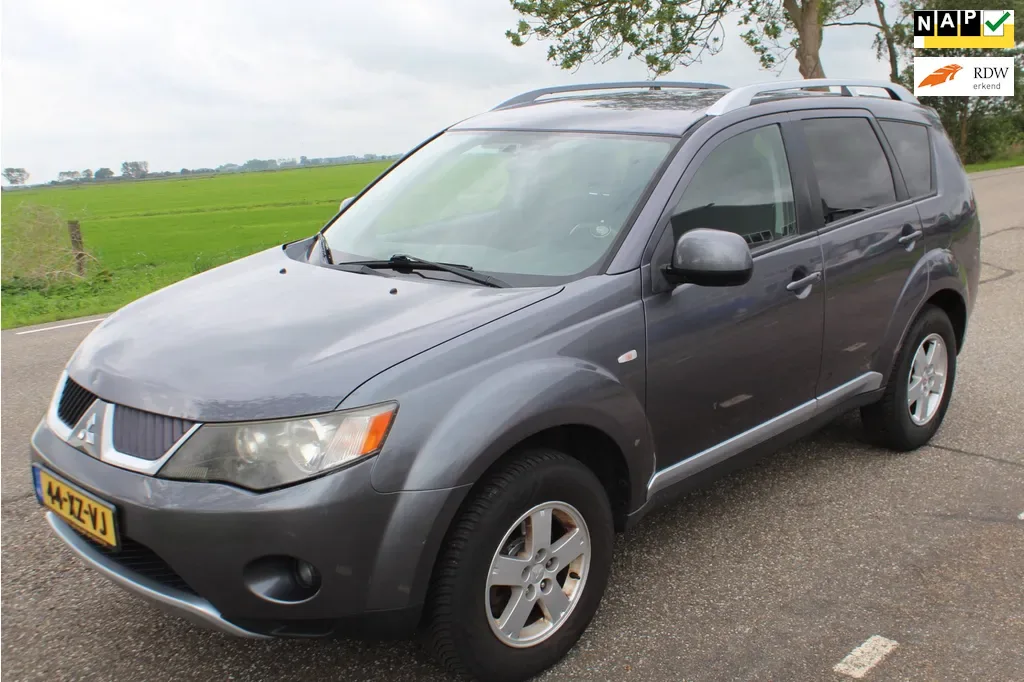 Mitsubishi Outlander (2007) — foto 1