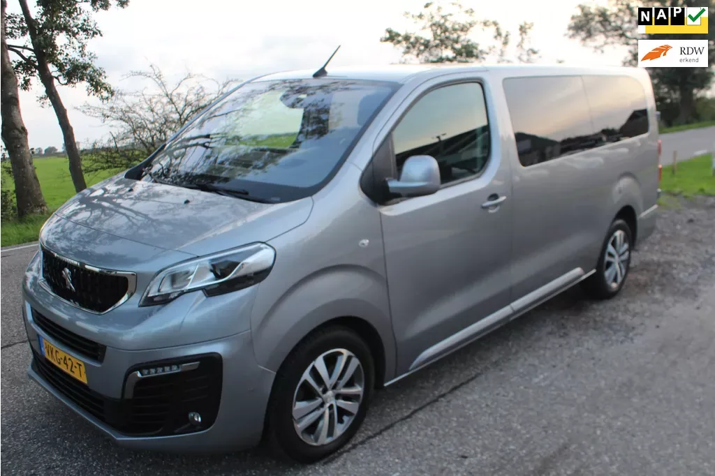 Peugeot Expert (2021) — foto 1