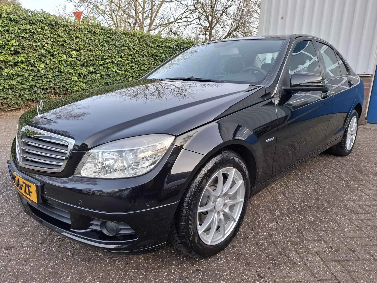Mercedes-Benz C-Klasse (2010) — foto 1