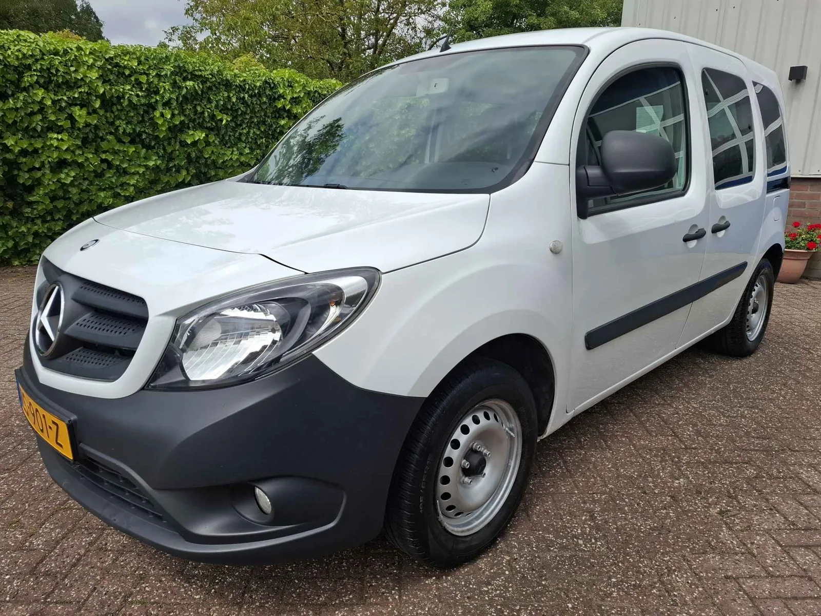 Mercedes-Benz Citan (2019) — foto 1