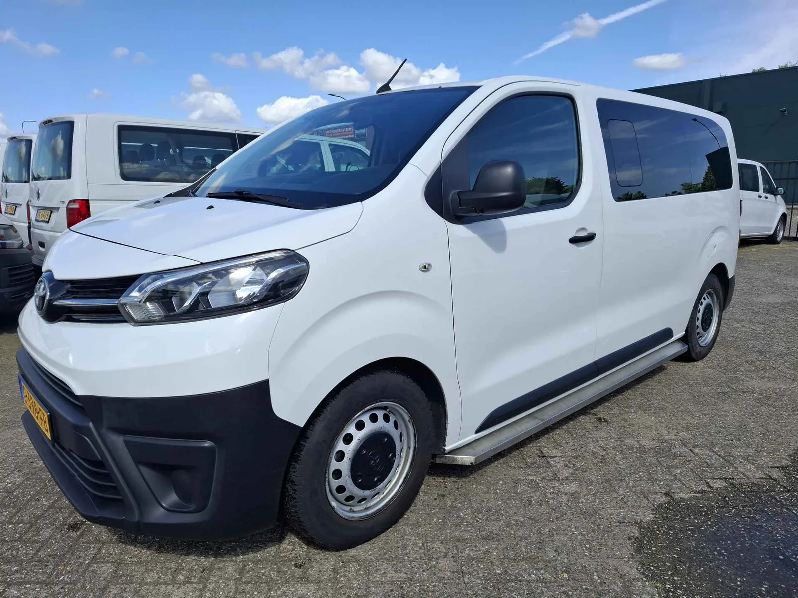 Toyota ProAce Shuttle (2019) — foto 1
