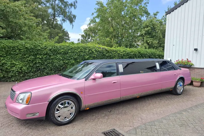 GMC CADILLAC (2002)