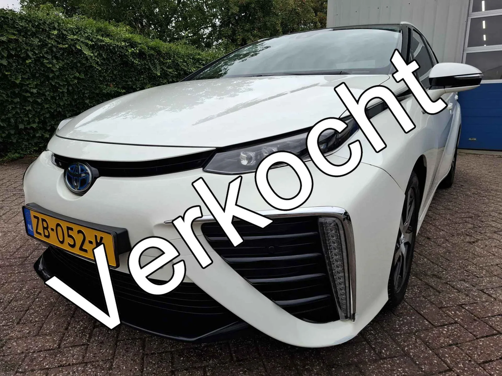 Toyota Mirai (2019) — foto 1