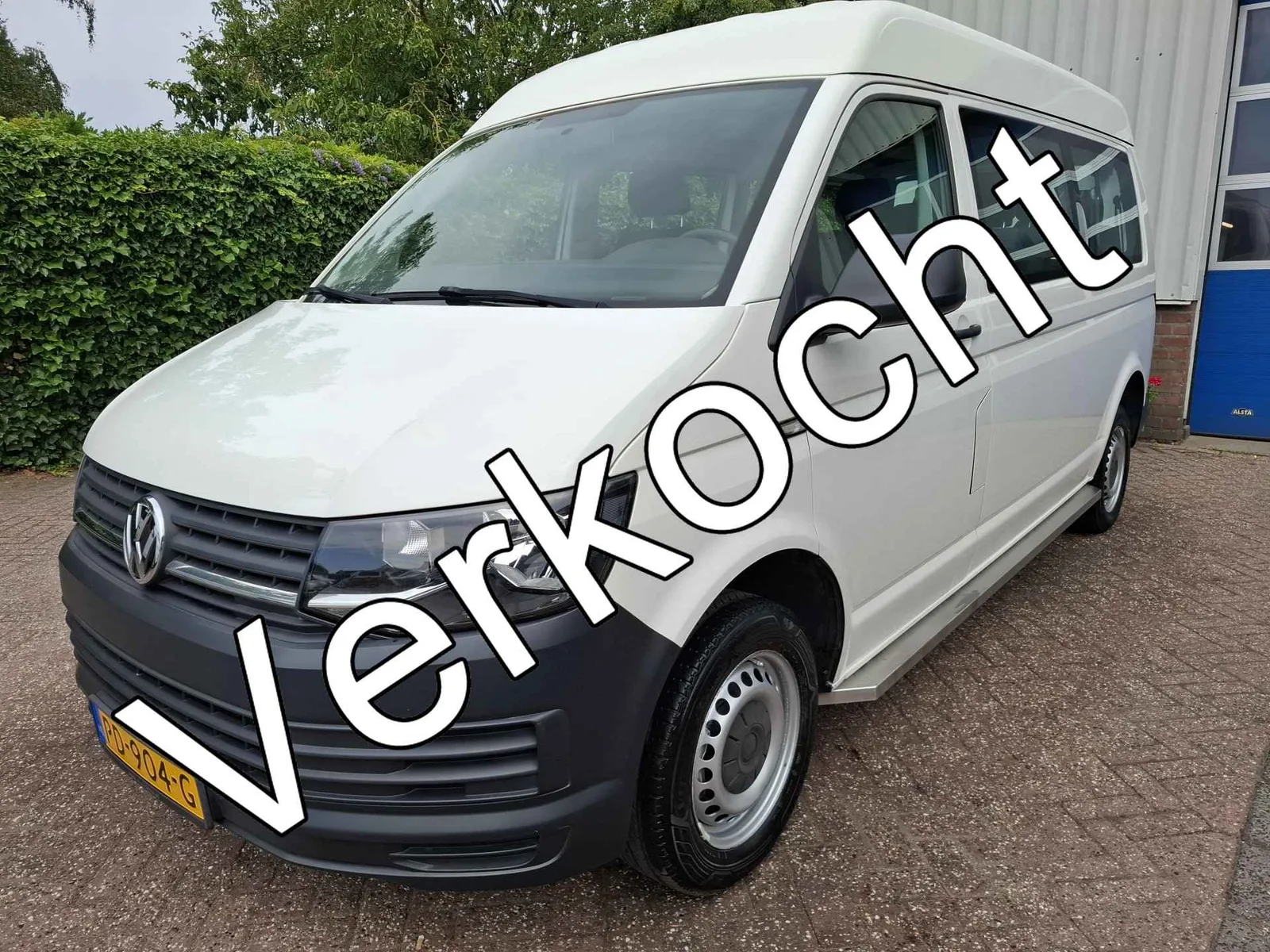 Volkswagen Transporter (2017) — foto 1