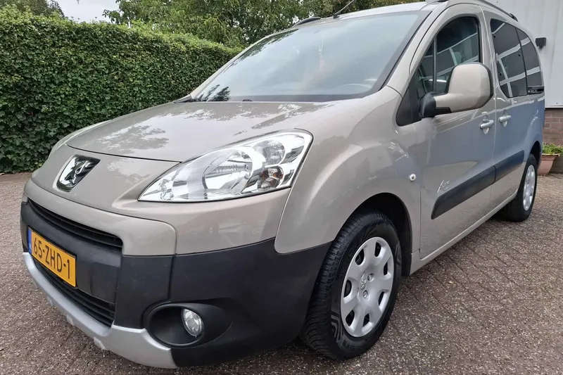 Peugeot Partner (2010)