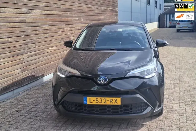 Toyota C-HR (2021)