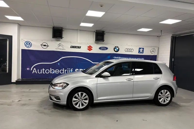 Volkswagen Golf (2019)