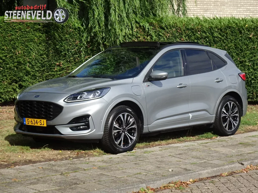 Ford Kuga (2023) — foto 1