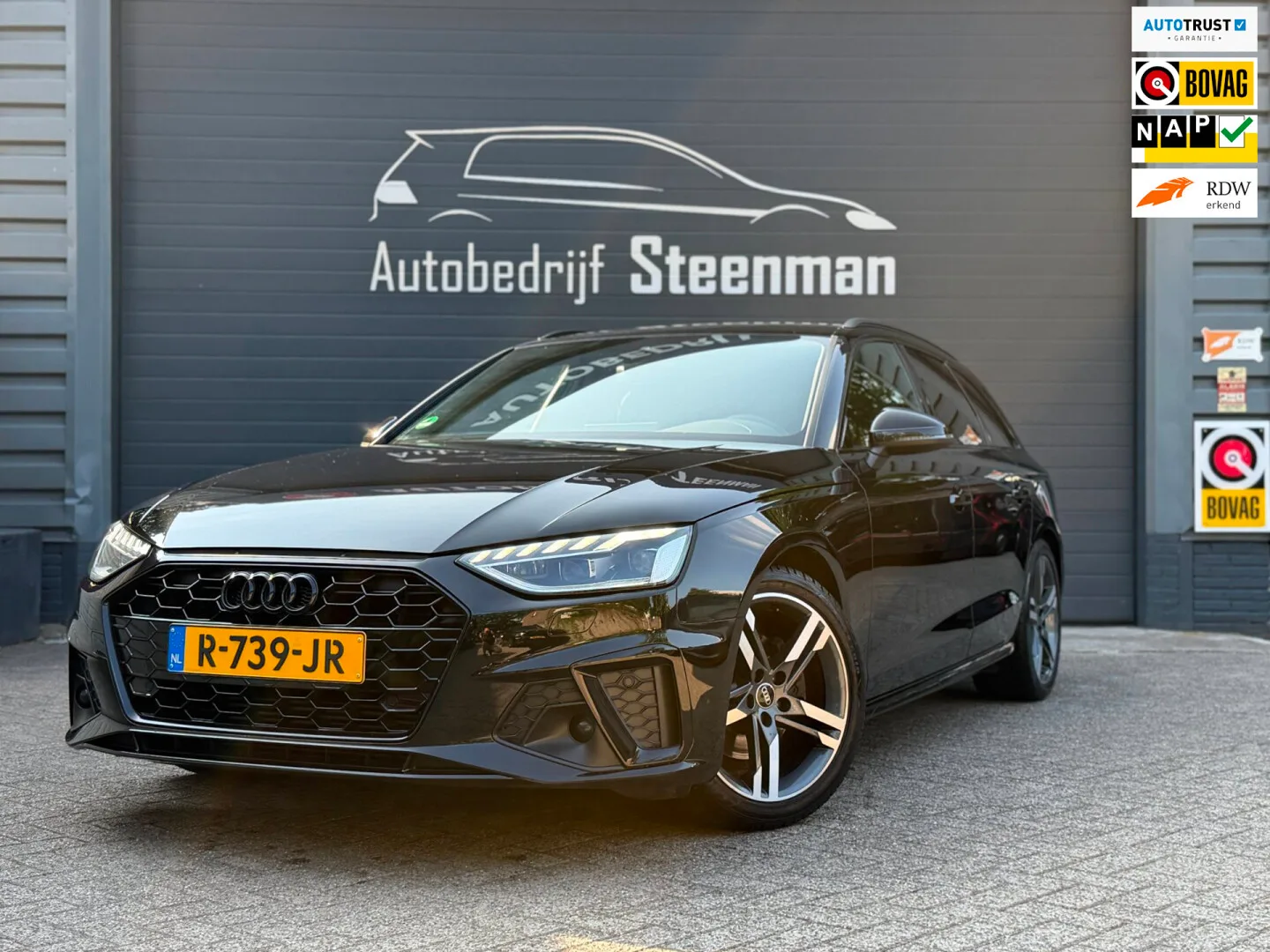 Audi A4 (2022) — foto 1