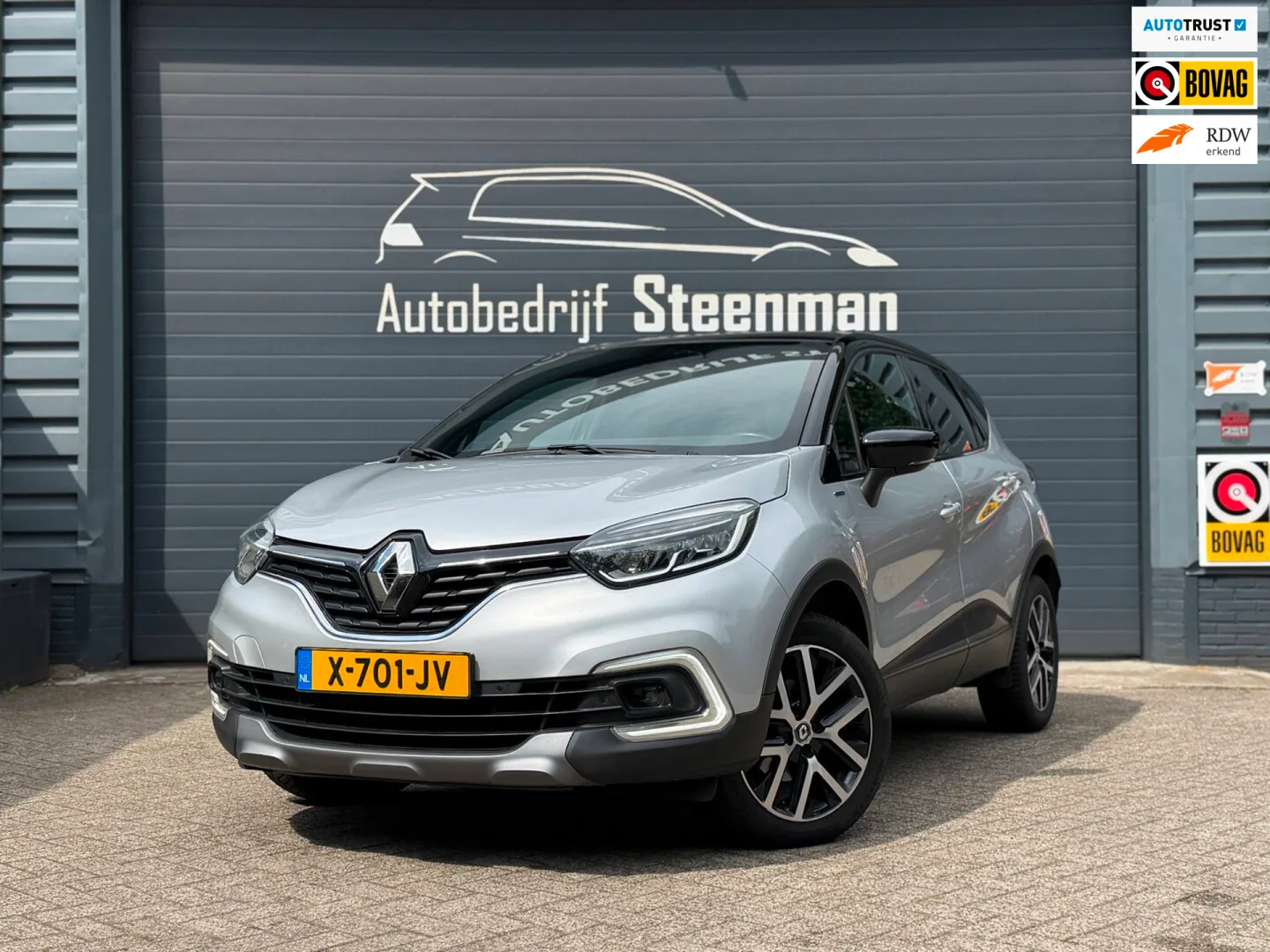 Renault Captur (2018) — foto 1