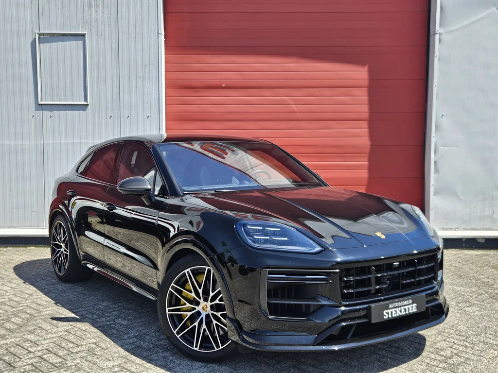 Porsche Cayenne Coupé (2024) — foto 1