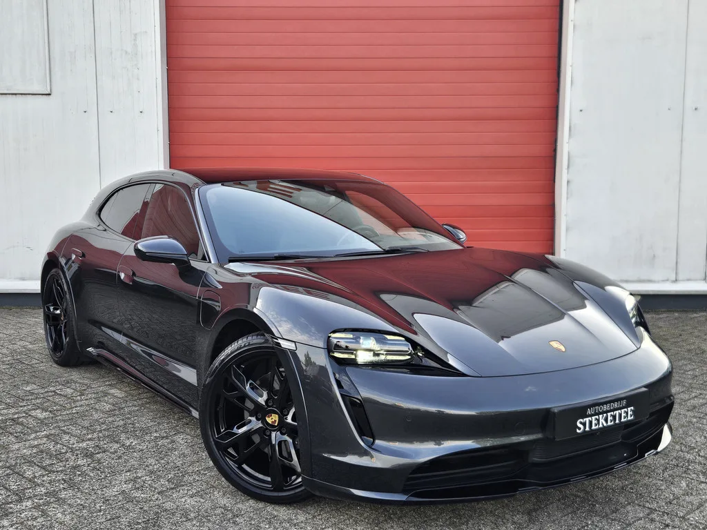Porsche Taycan Cross Turismo (2021) — foto 1