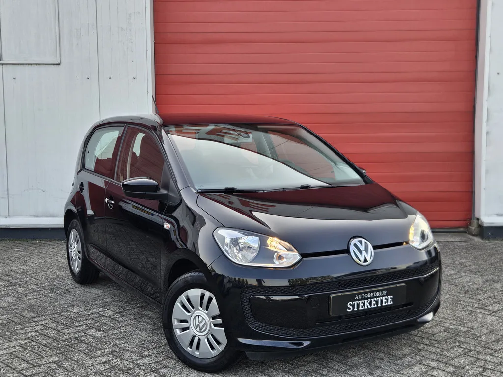 Volkswagen Up! (2014) — foto 1