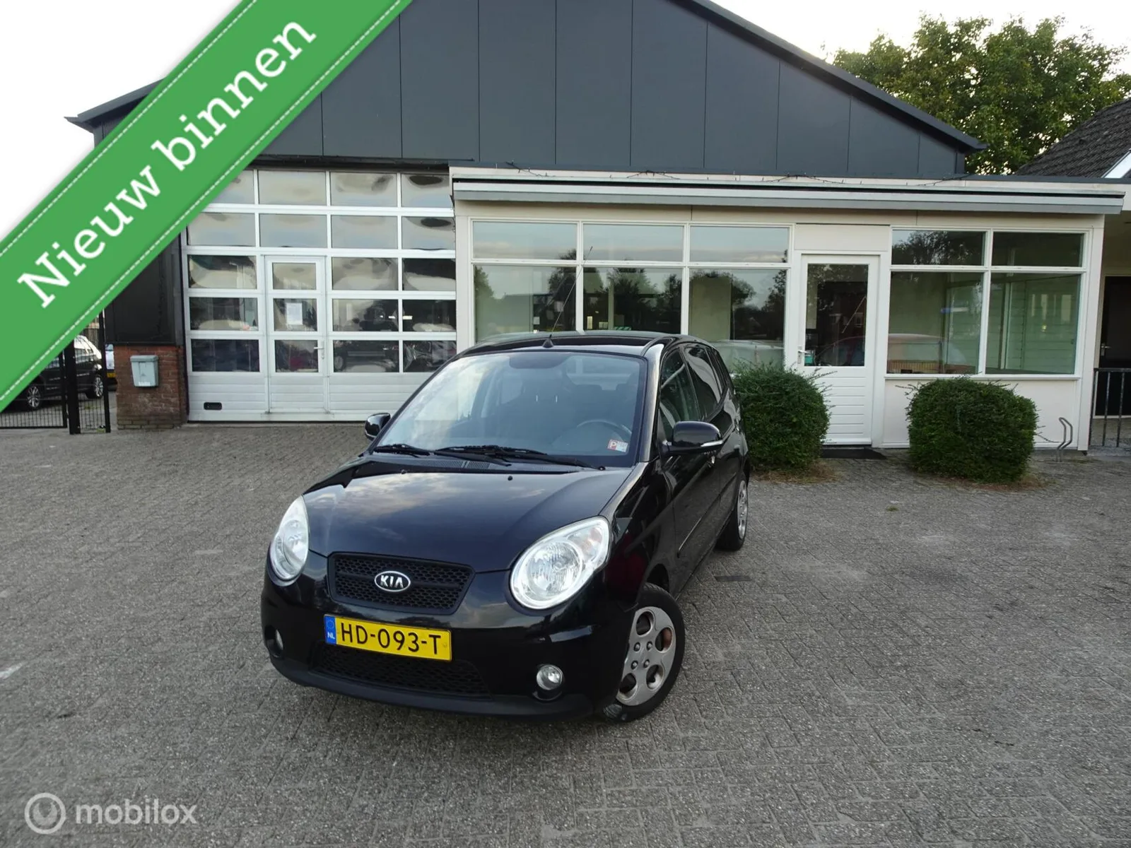 Kia Picanto (2011) — foto 1