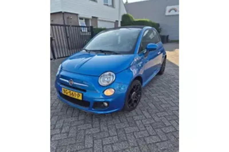 Fiat 500C (2015)