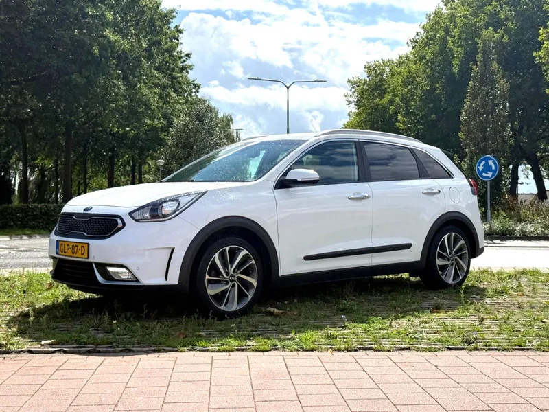 Kia Niro (2017) — foto 1