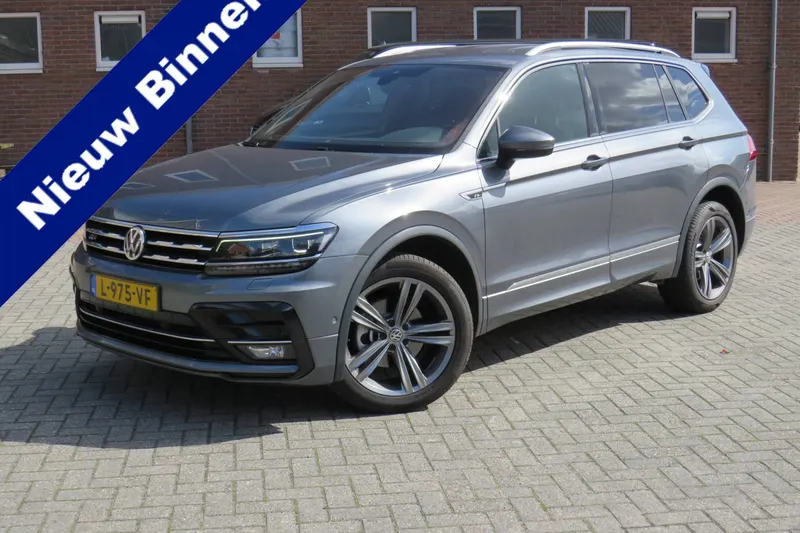 Volkswagen Tiguan (2021)