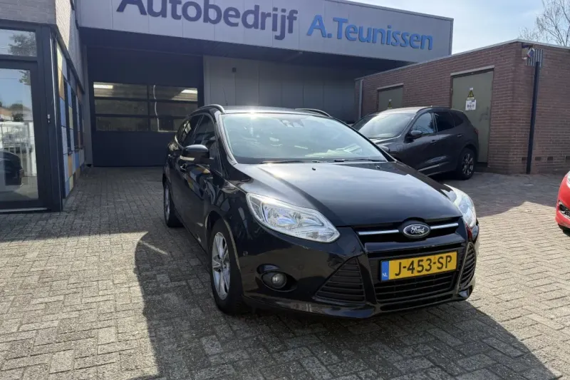 Ford Focus (2013)