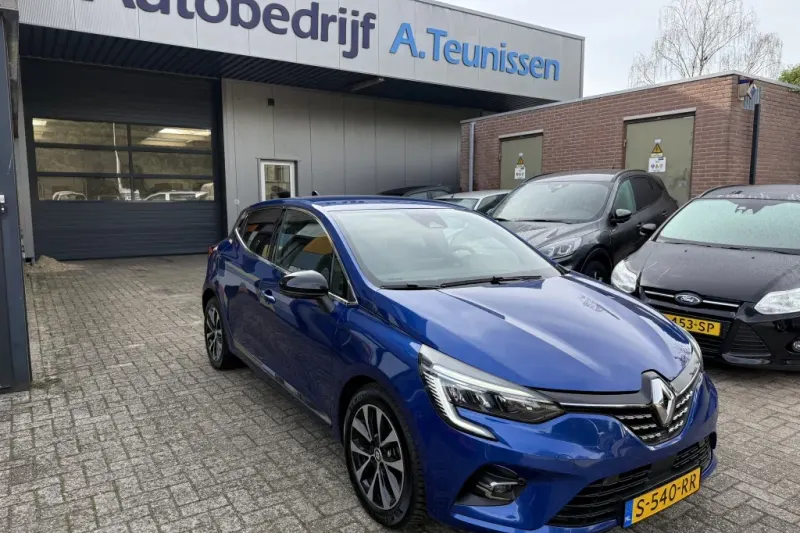 Renault Clio (2023)