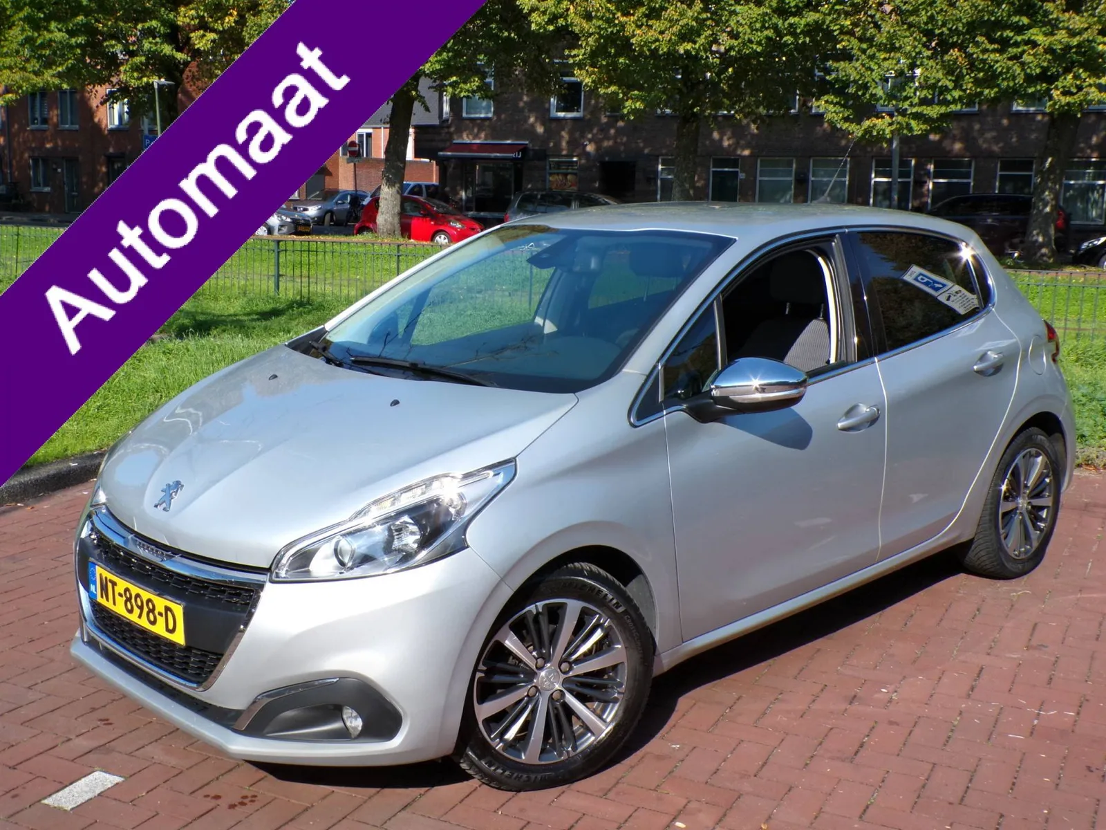 Peugeot 208 (2017) — foto 1