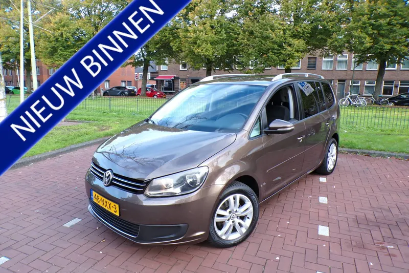 Volkswagen Touran (2011)