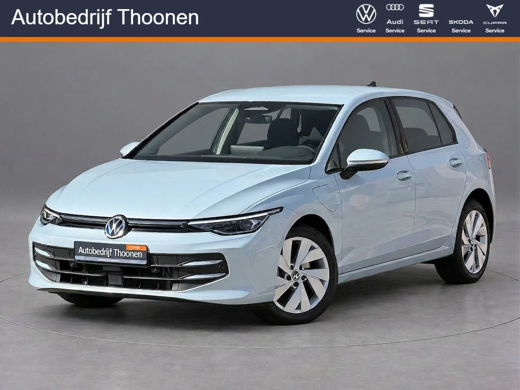 Volkswagen Golf (2026) — foto 1