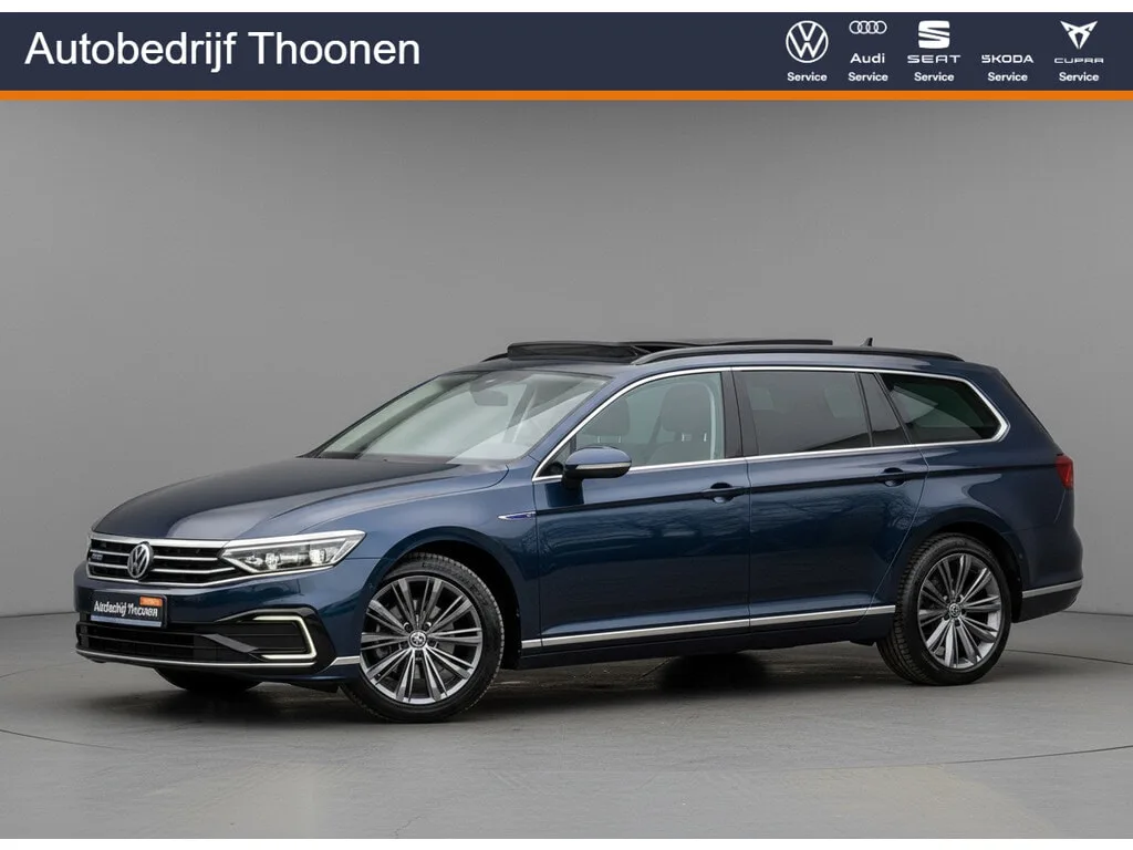 Volkswagen Passat (2020) — foto 1