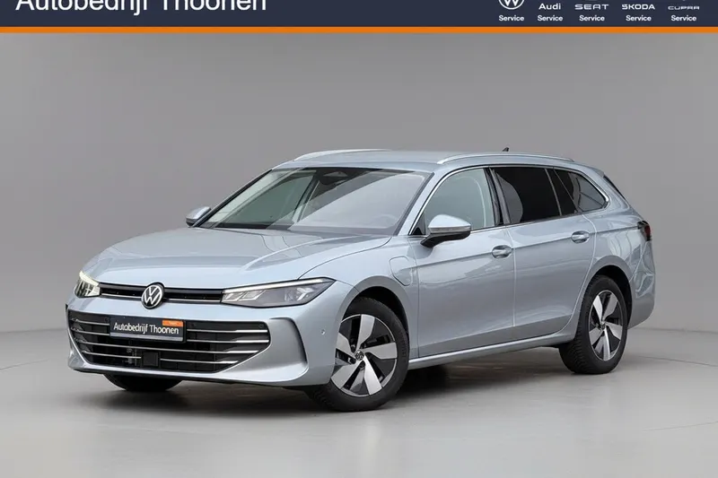 Volkswagen Passat (0)