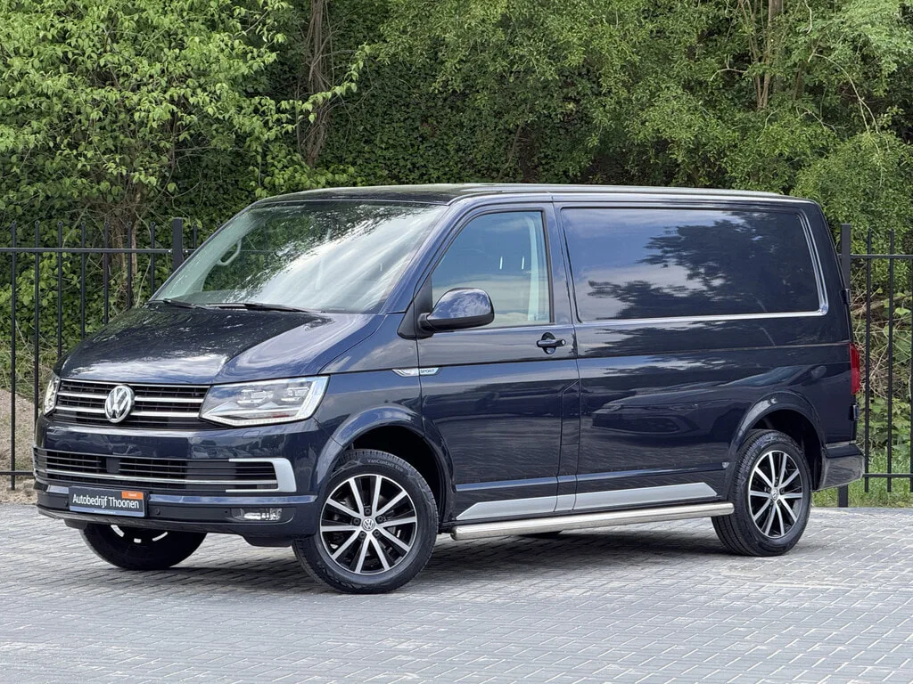 Volkswagen Transporter (2019) — foto 1