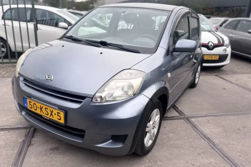 Daihatsu Sirion (2010)