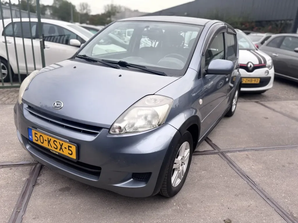 Daihatsu Sirion (2010) — foto 1