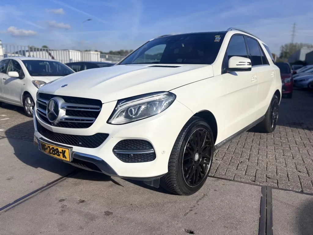 Mercedes-Benz GLE-Klasse (2015) — foto 1