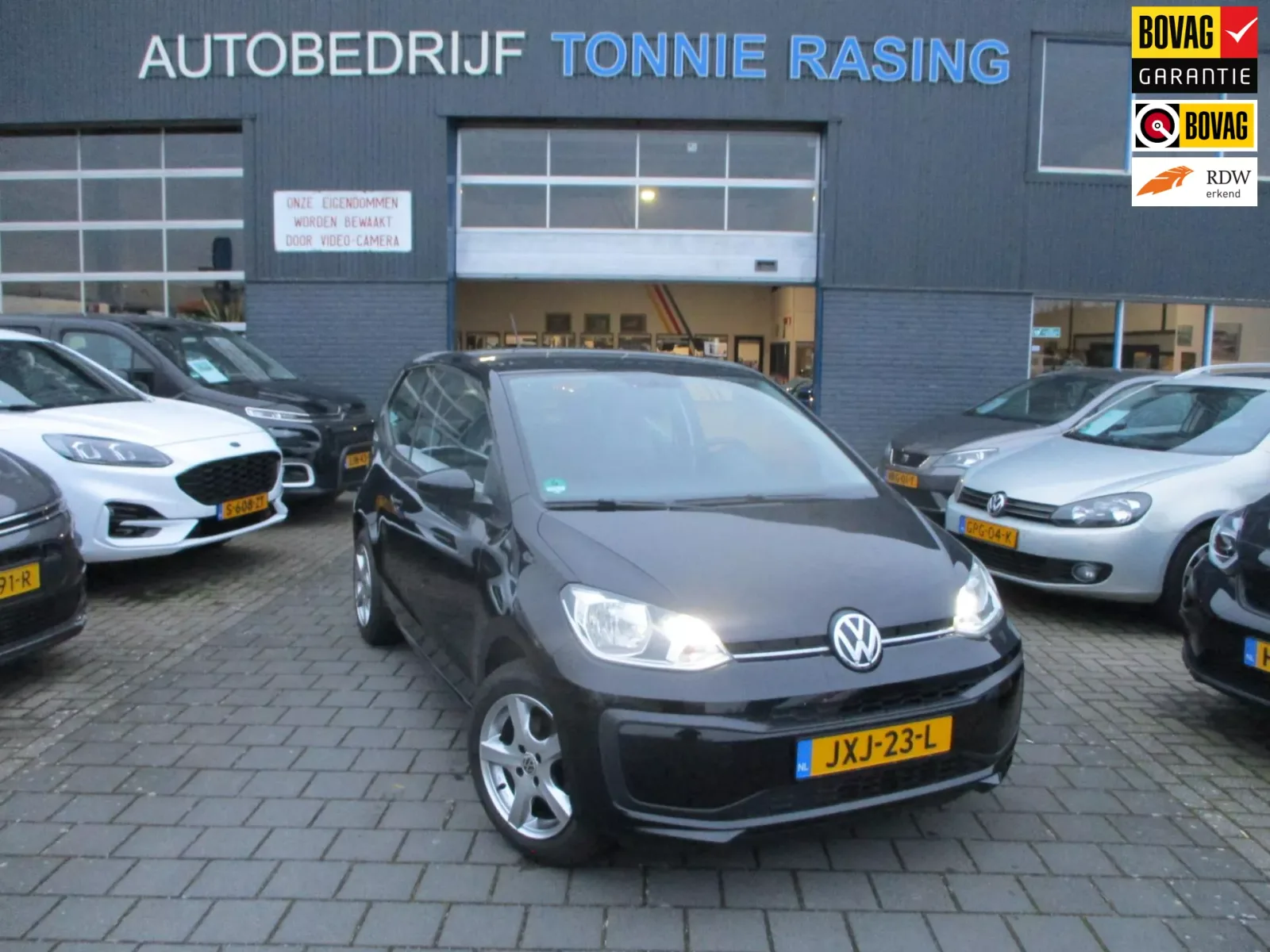 Volkswagen Up! (2017) — foto 1