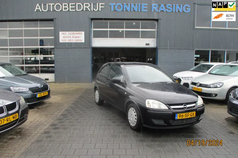 Opel Corsa (2005)