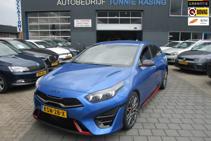 Kia ProCeed (2023)
