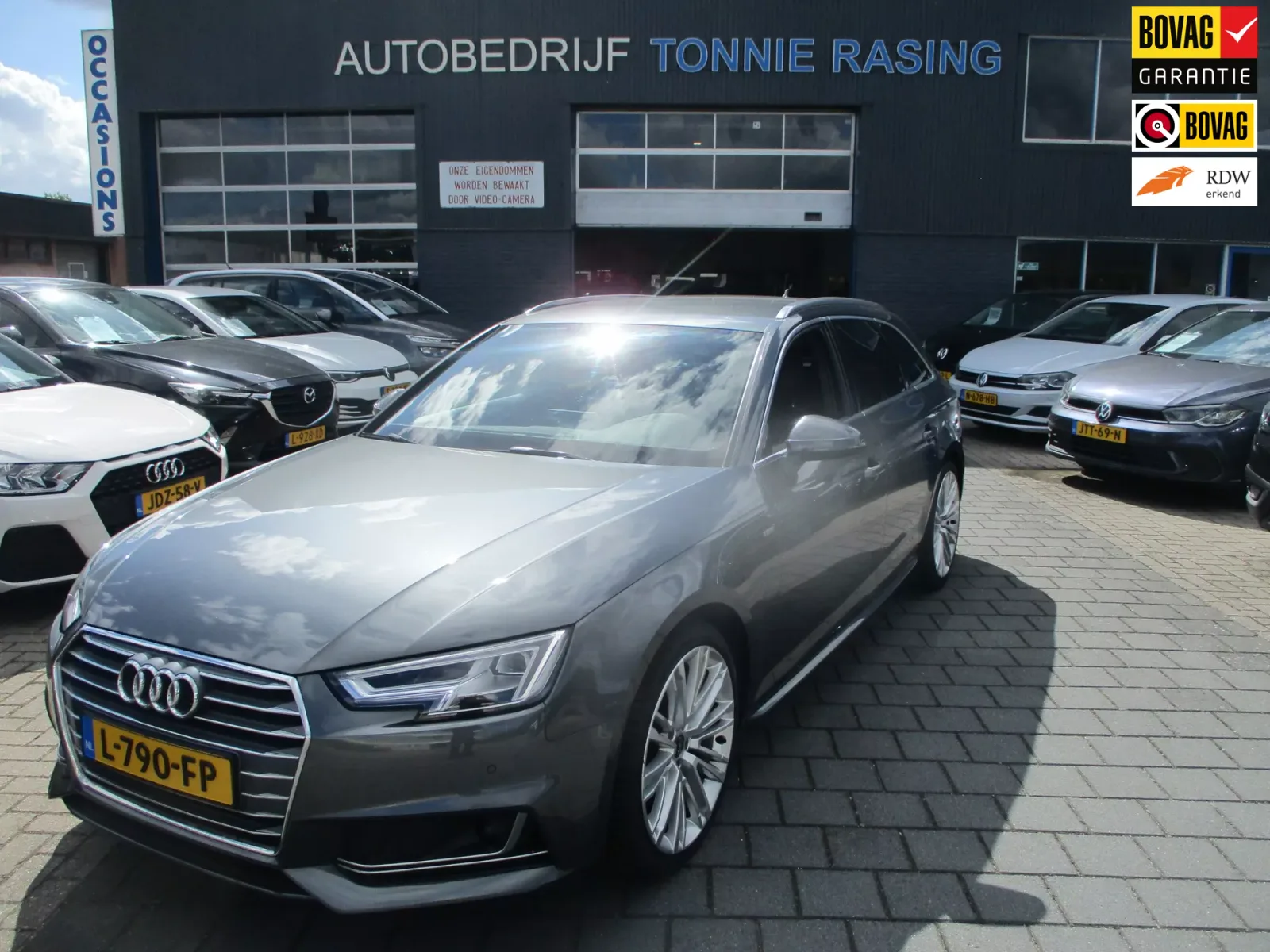 Audi A4 (2018) — foto 1