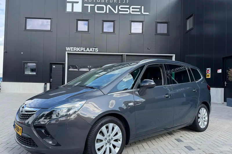 Opel Zafira (2013)