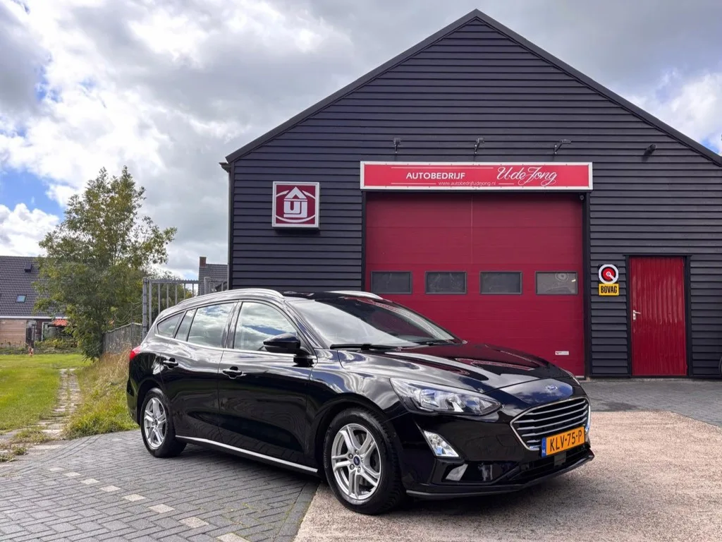 Ford Focus (2019) — foto 1