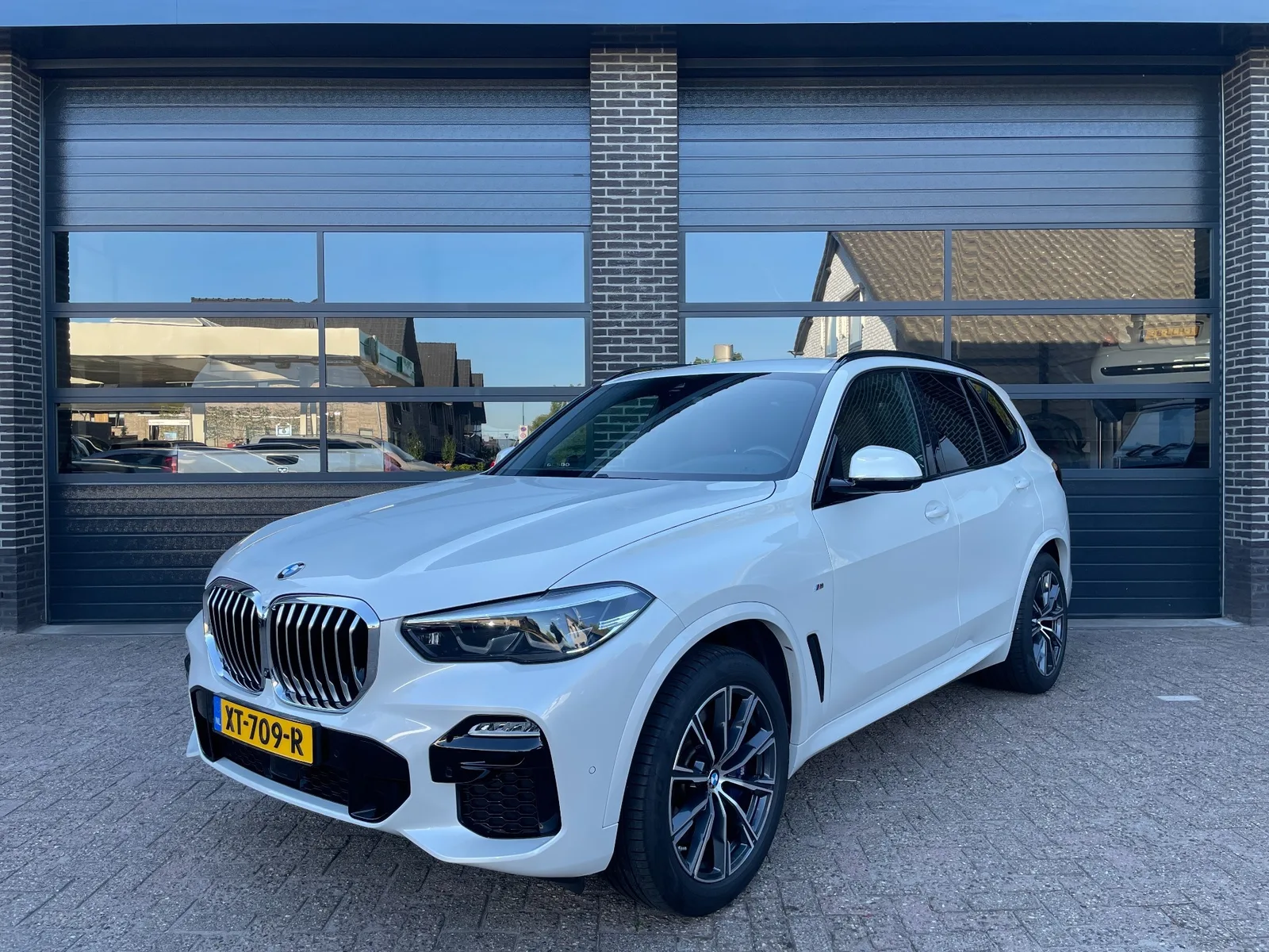 BMW X5 (2019) — foto 1