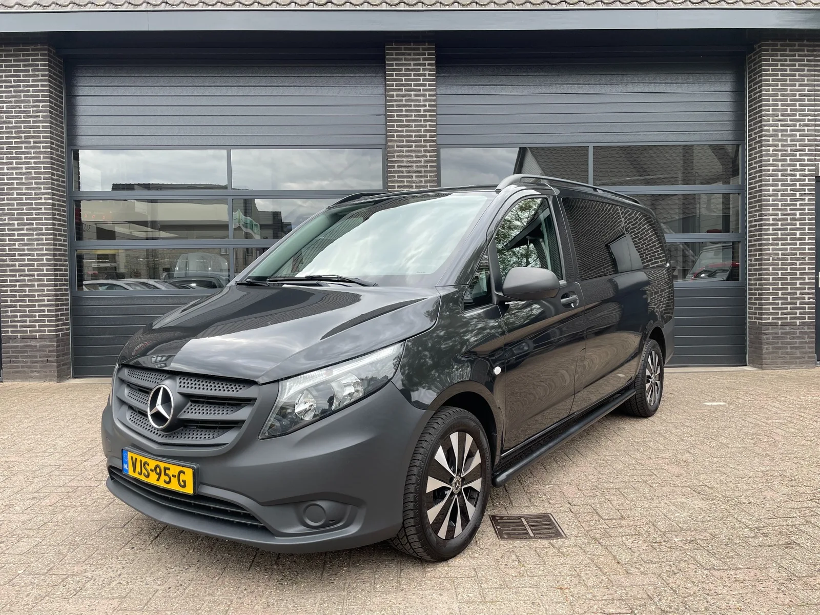 Mercedes-Benz Vito (2021) — foto 1