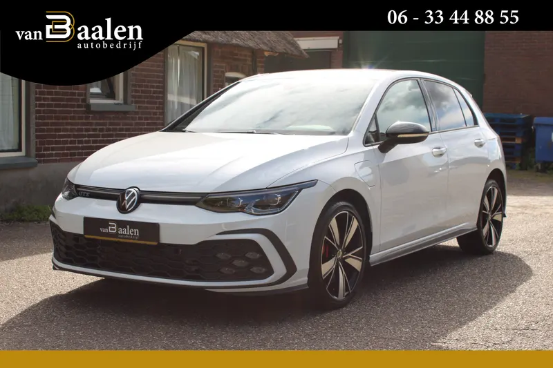 Volkswagen Golf (2022)