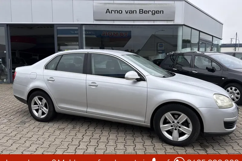 Volkswagen Jetta (2006)