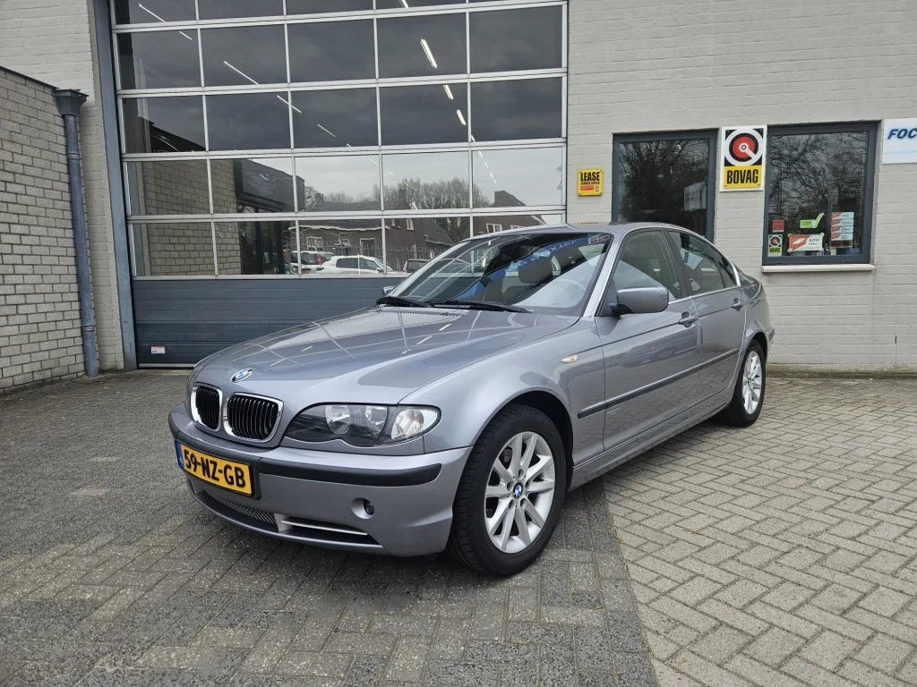 BMW 3-Serie (2004) — foto 1
