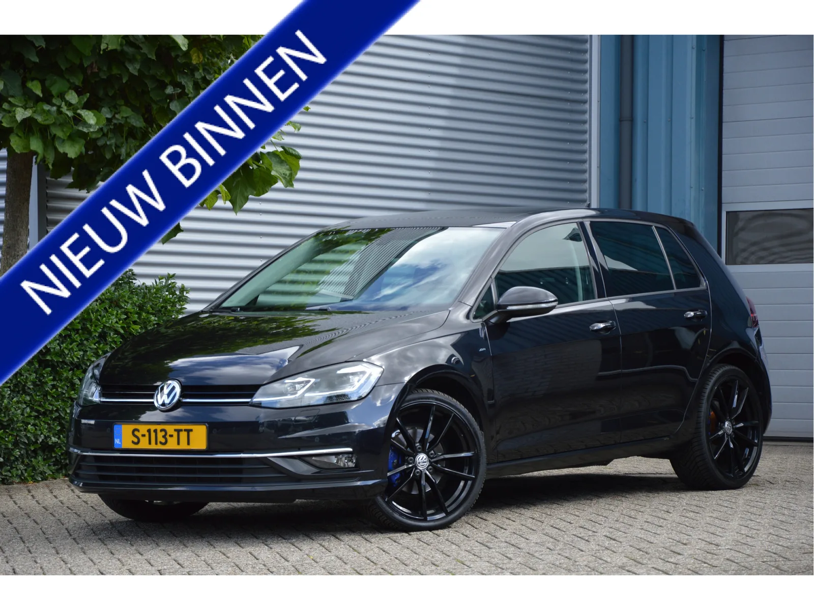 Volkswagen Golf (2018) — foto 1