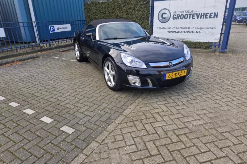Opel GT (2010)