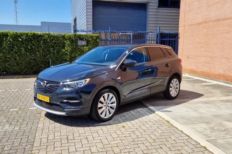Opel Grandland (2019)